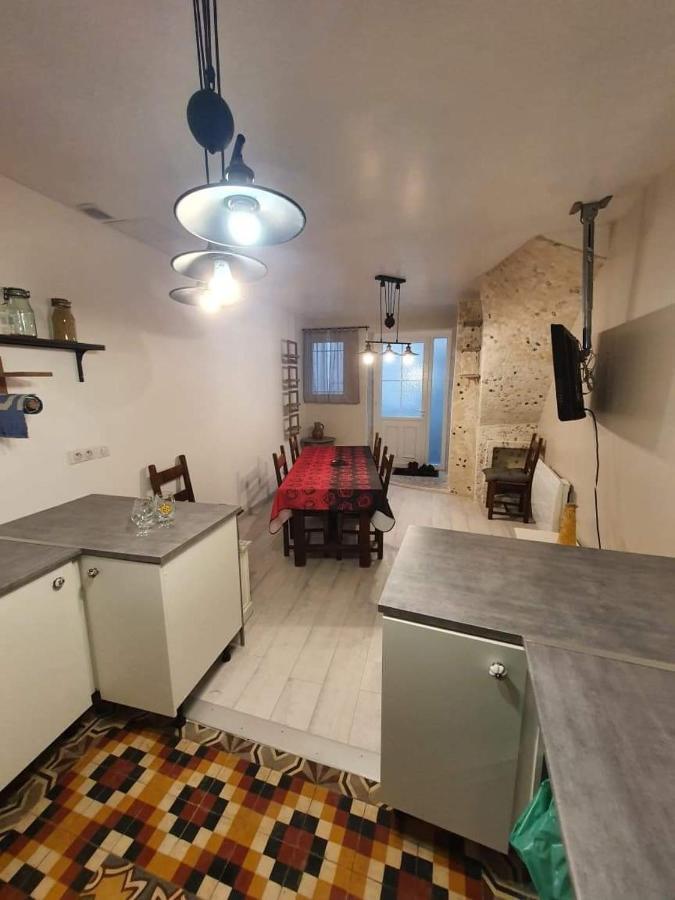 Maisonnette Paulhannaise Екстериор снимка