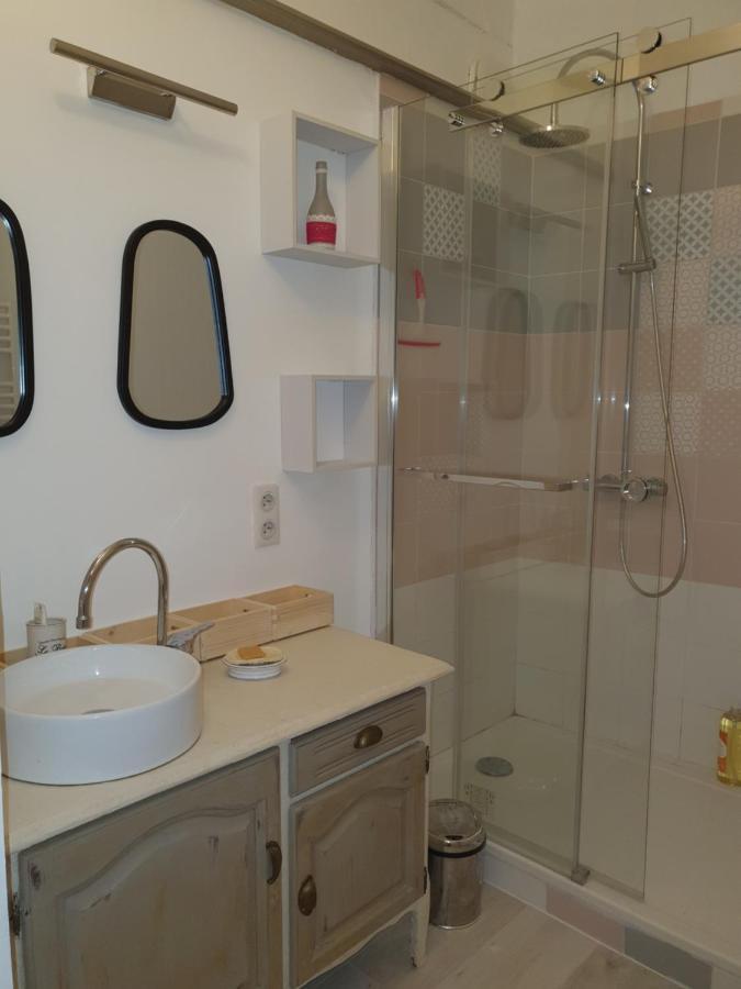 Maisonnette Paulhannaise Екстериор снимка